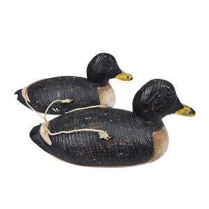 VINTAGE UNIQUE BLACK W/ YELLOW BEAKS WOODEN PAIR DUCK DECOYS – 8" – RUSTIC WEAR